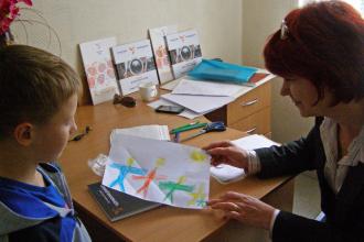 В Сумском центре социальной помощи начал работу детский психолог
